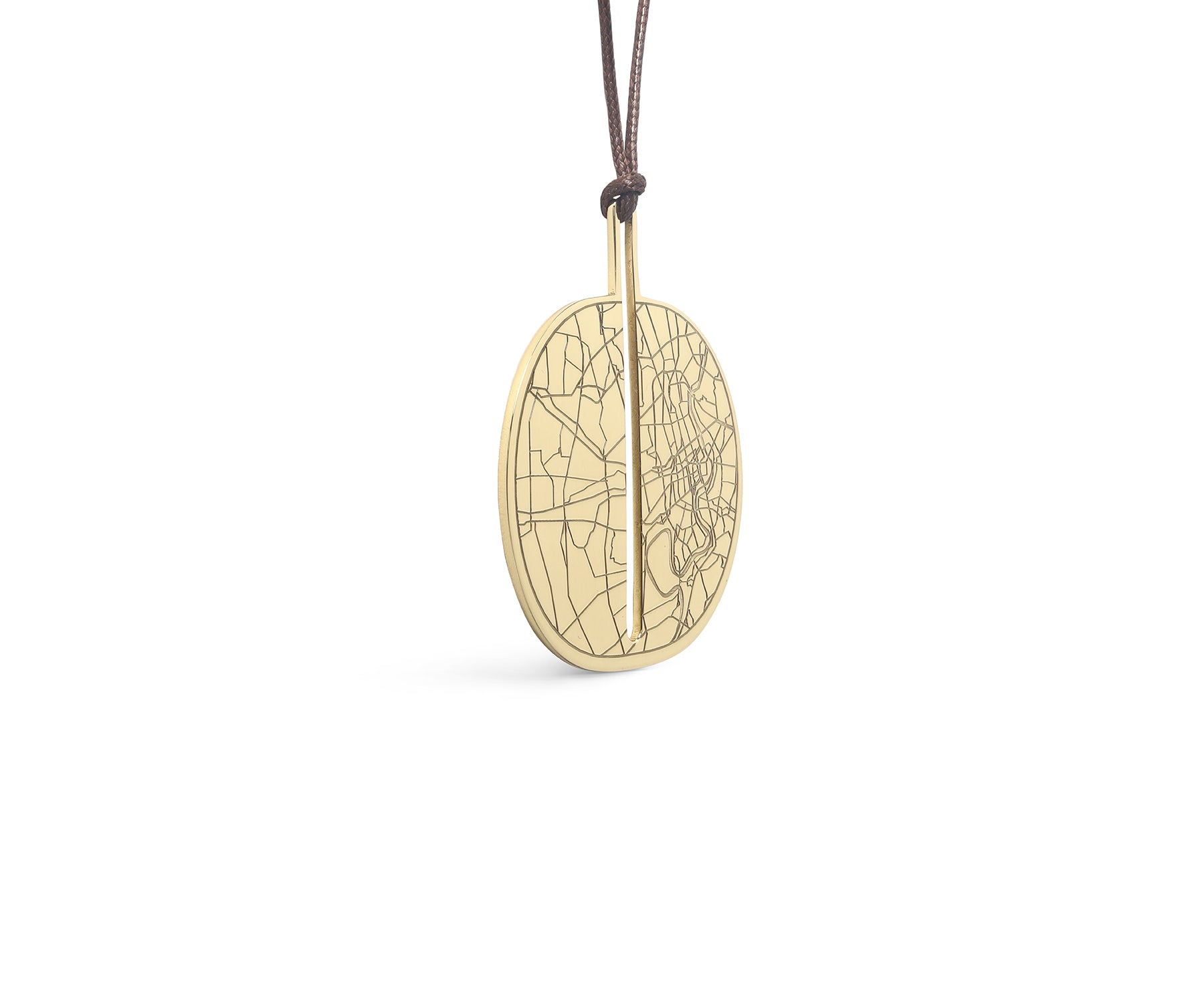 Carta Oval Pendant Polished Brass